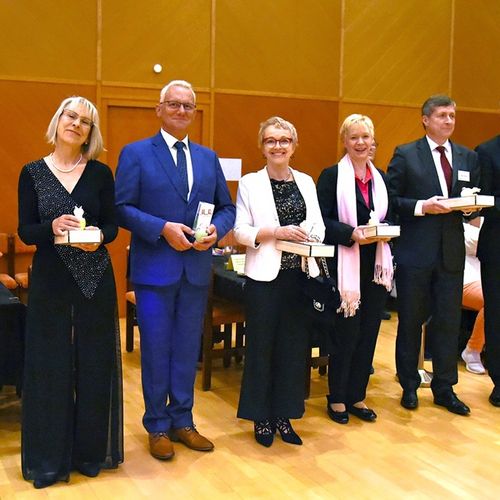 20.4.2025 Diamond Cup in Holm - Semifinale & Finale