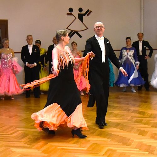21.2.2025 GLM Masters IV S Standard in Lübeck - Paarvorstellung und Zwischenrunde