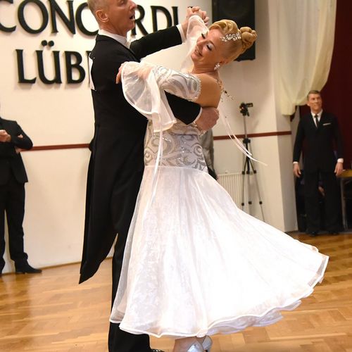 21.2.2025 GLM Masters IV S Standard in Lübeck - Paarvorstellung und Zwischenrunde
