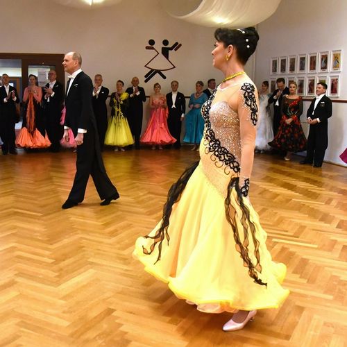 21.2.2025 GLM Masters IV S Standard in Lübeck - Paarvorstellung und Zwischenrunde