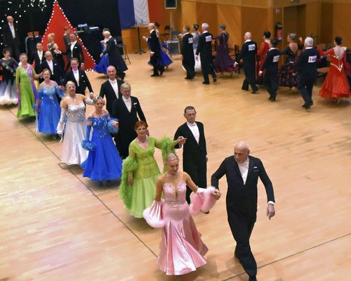 31.3.2024 Leistungsstarke 70 in Holm - Die Paare