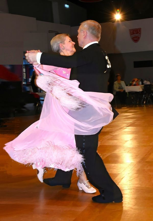 1.3.2026 GLM Sen IV A Std in Barsinghausen - Paarporträts und Vorrunde