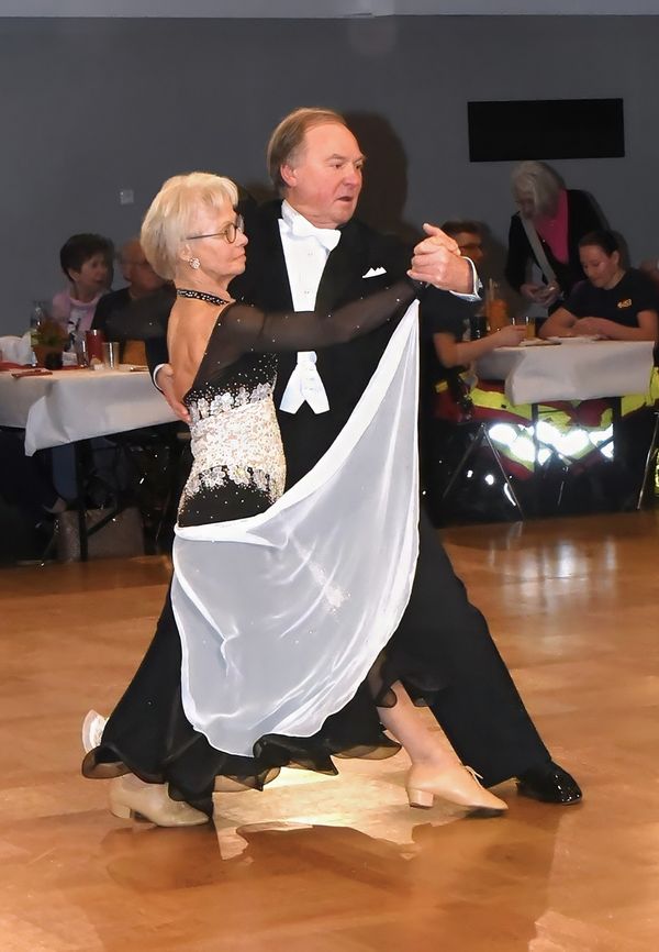 1.3.2026 GLM Sen IV A Std in Barsinghausen - Paarporträts und Vorrunde