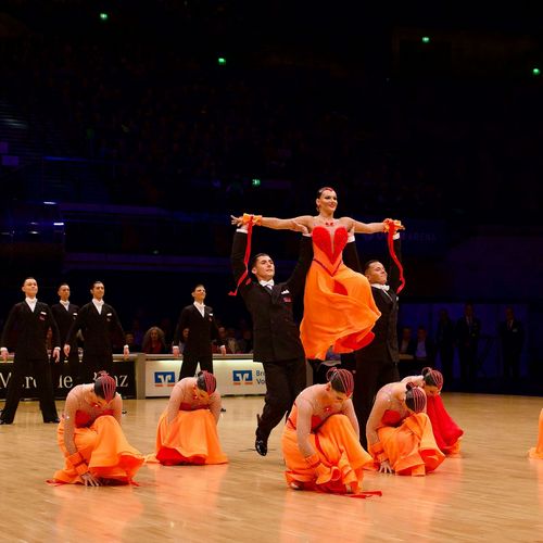 12.11.2022 Deutsche Meisterschaft der Formationen Standard & Latein