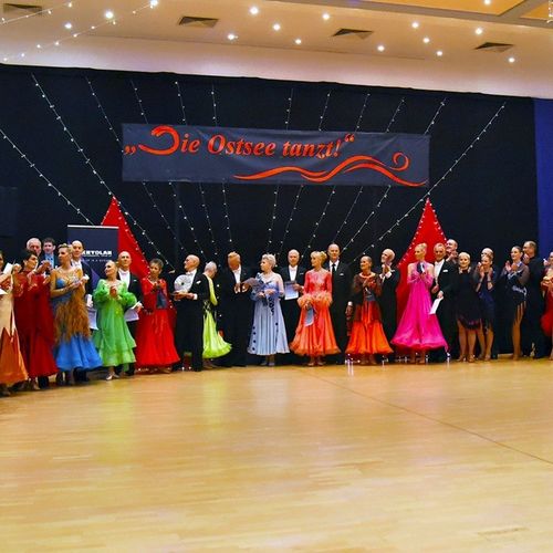 20.4.2025 Diamond Cup in Holm - Semifinale & Finale