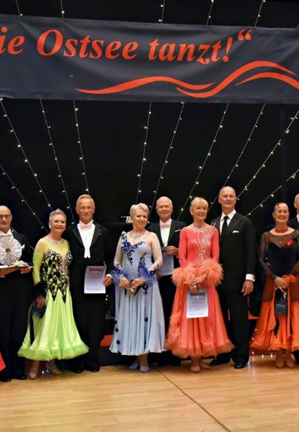 20.4.2025 Diamond Cup in Holm - Semifinale & Finale