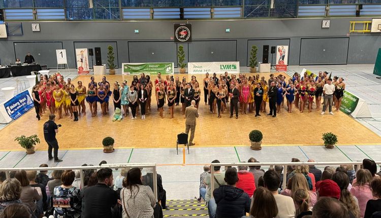 Formationsturniere in Alfeld